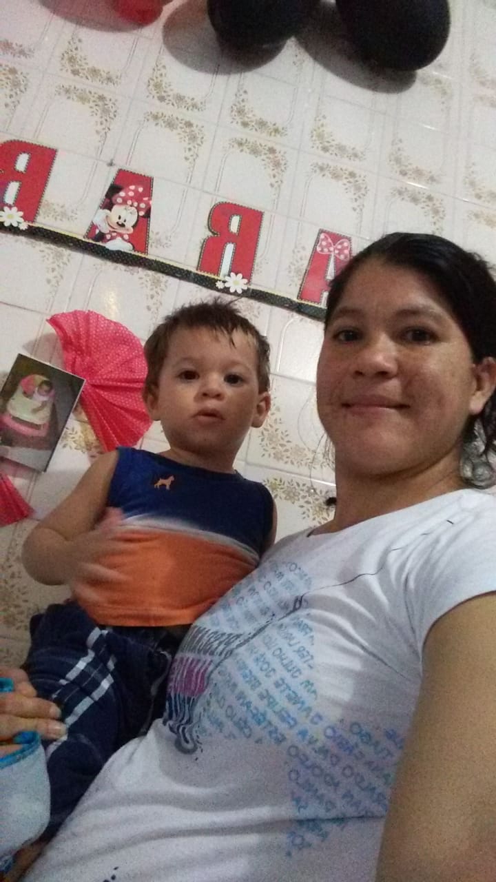 mi esposa y mi hijo Gabriel