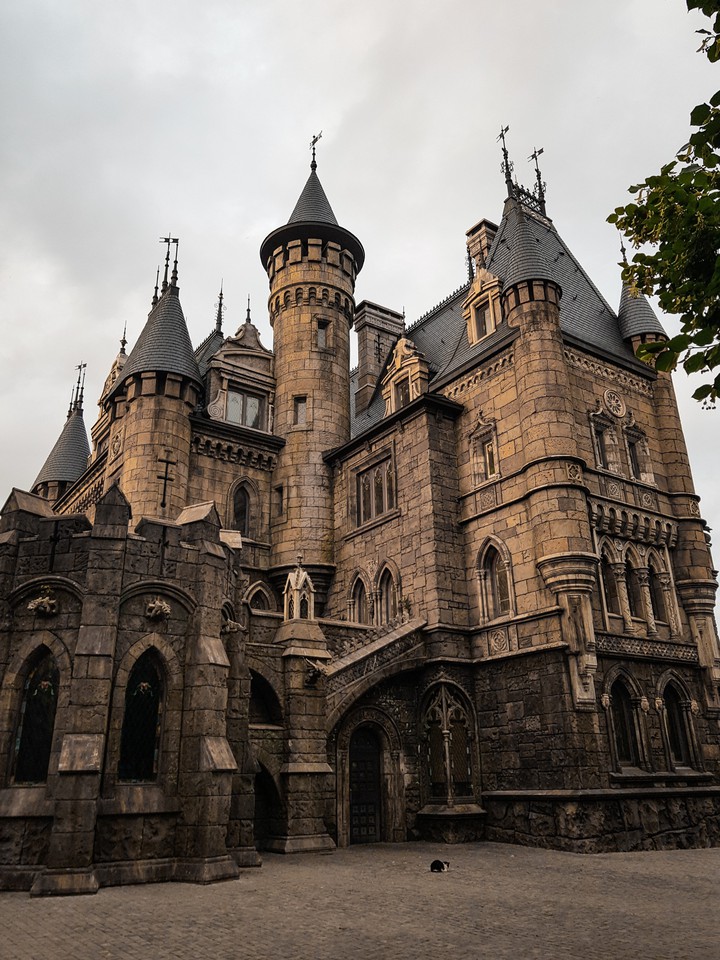 Garibaldi Castle