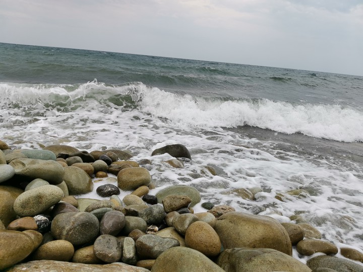 море