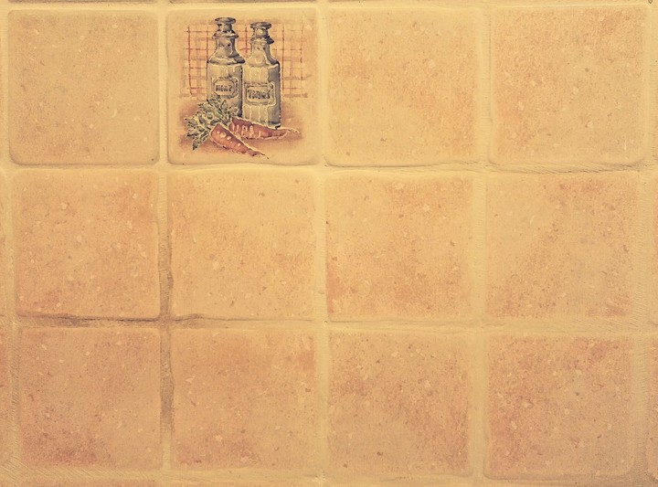 Kitchen wall