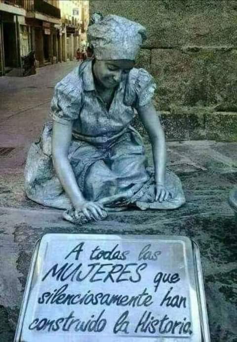 MUJER ?