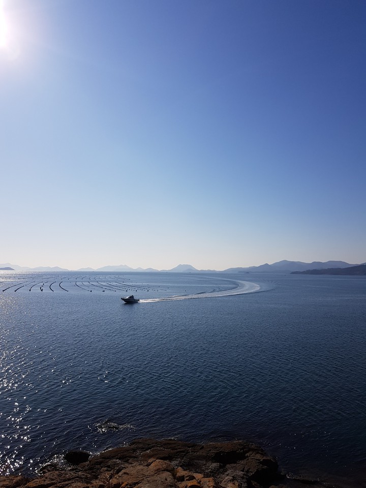 Yeosu clean and blue sea