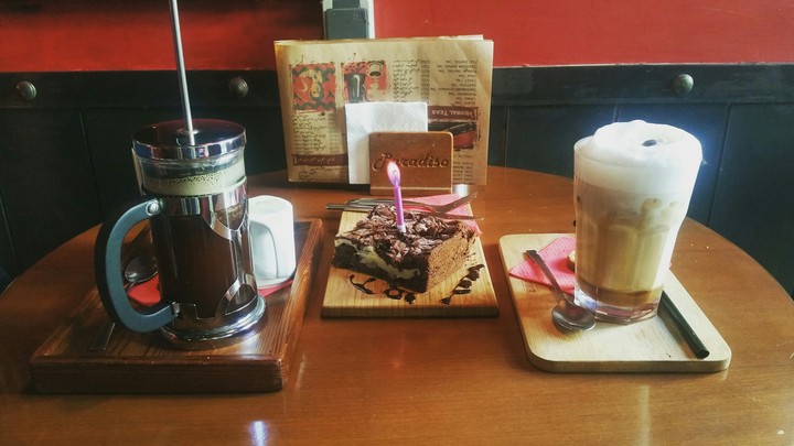 lovlyley date