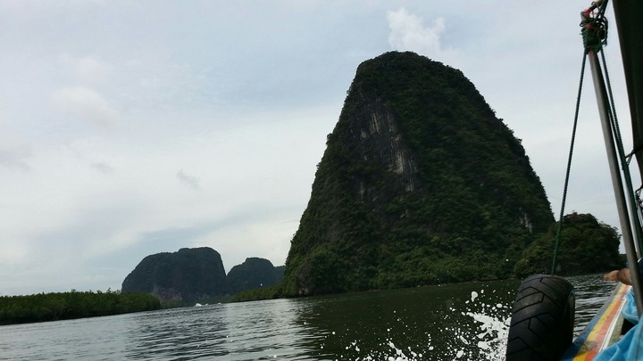 phi phi islands