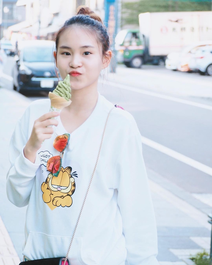 Ice cream with Isabelle...