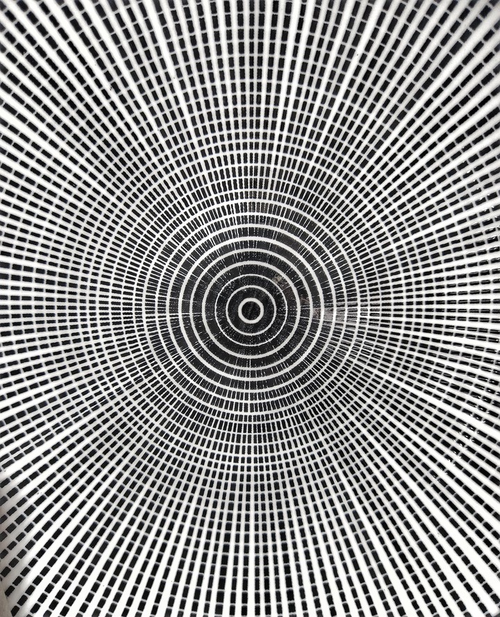 circles on the water