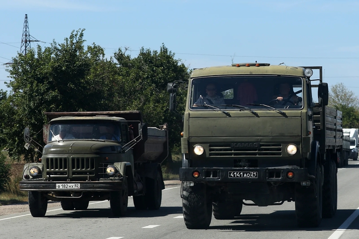 zil and kamaz