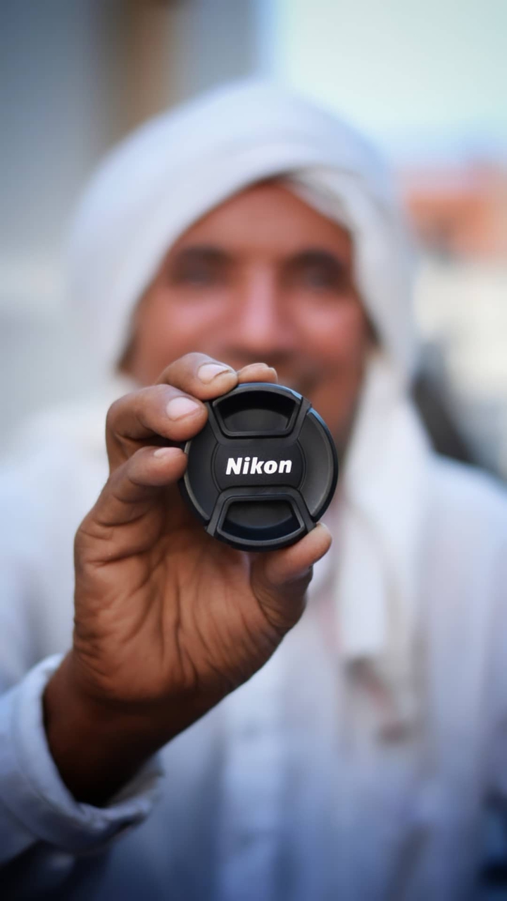 nikon
