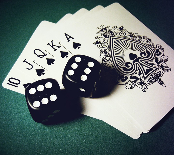 Gambling cards