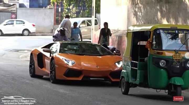 Lamborghini Aventador