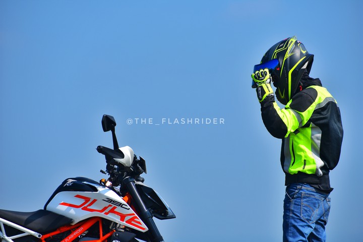 @the_flashrider