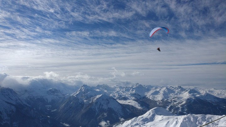 maintain range with parachute