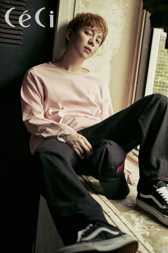 깎