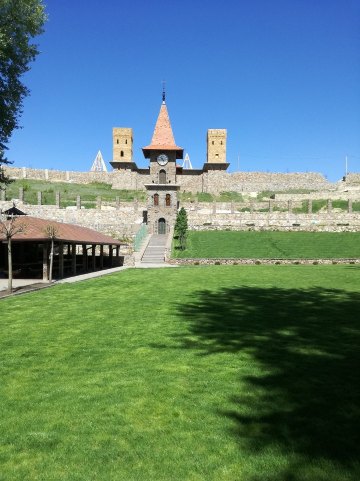 замок