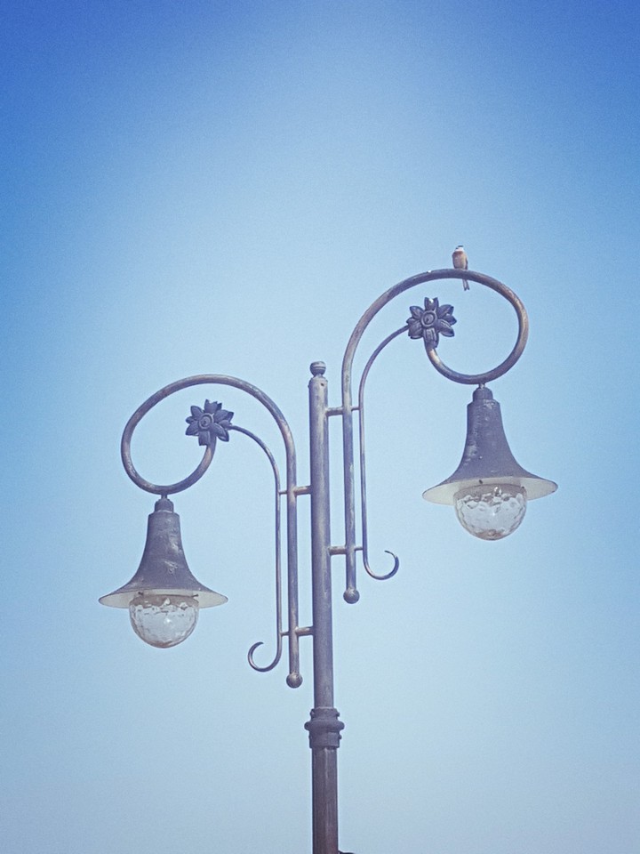streetlamp