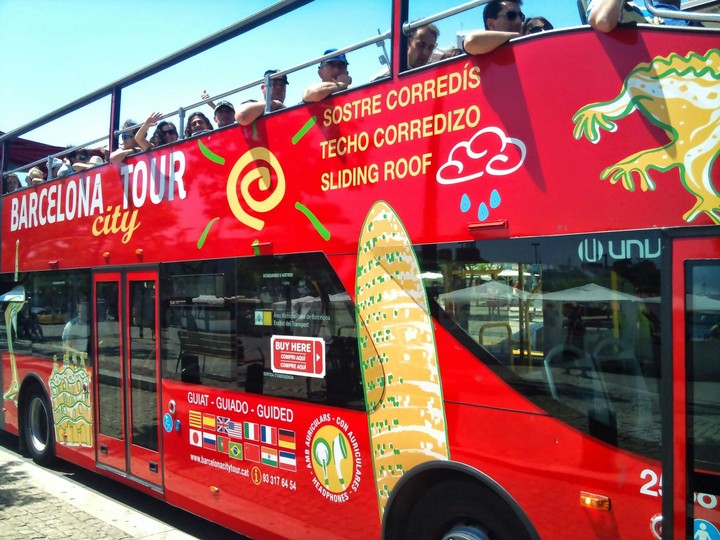 Barcelona Hip Hop Tour Bus