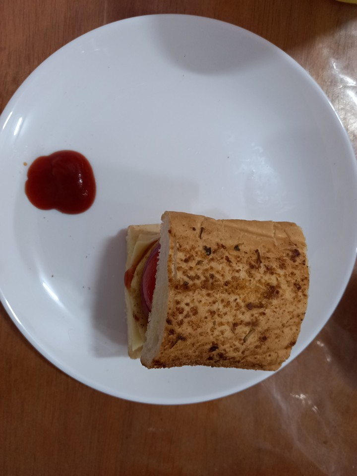 Homemade Bread Burger (A look from top )