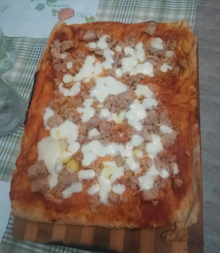 stare in casa,,,,pizzaaaaaa