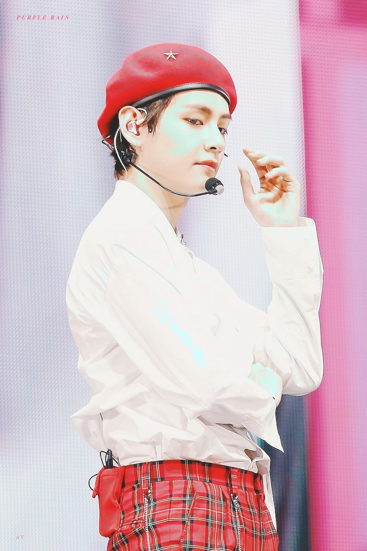 BTS V