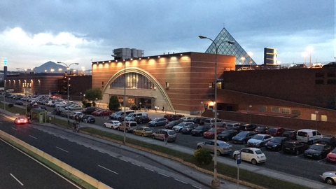 Max Center