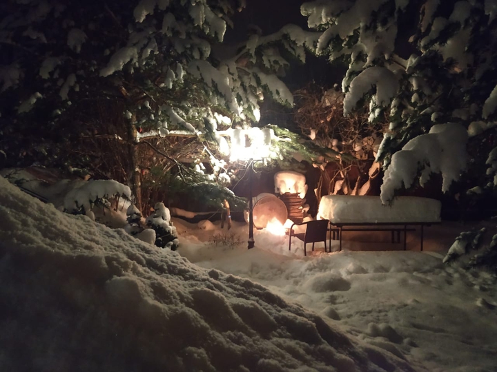 Winter, snow, fire