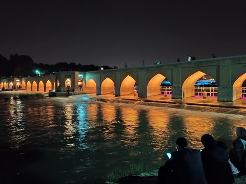 پل جویی اصفهان