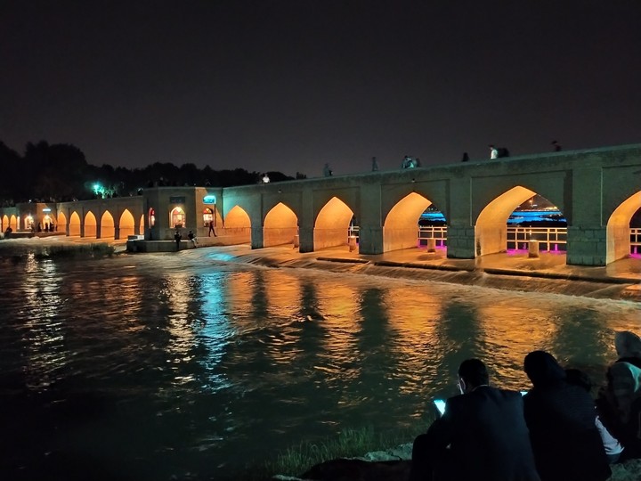 پل جویی اصفهان