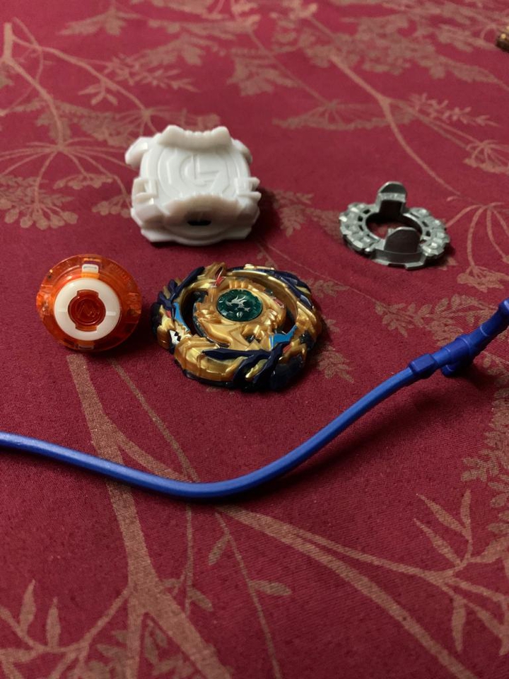 Free De La Hoya's beyblade Drain Fafnir