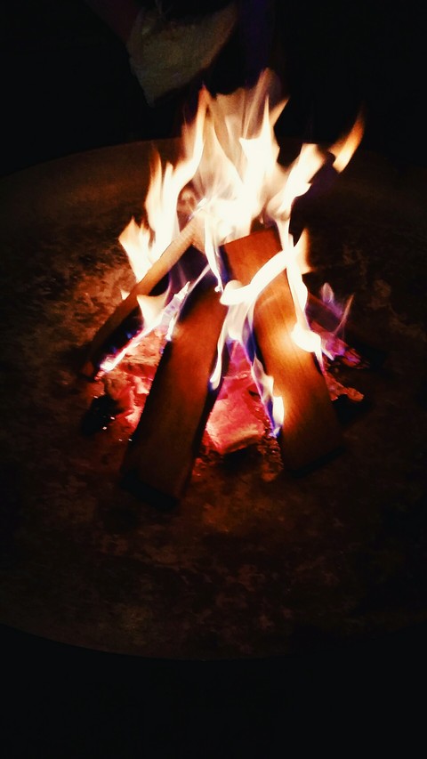 Abend am Feuer