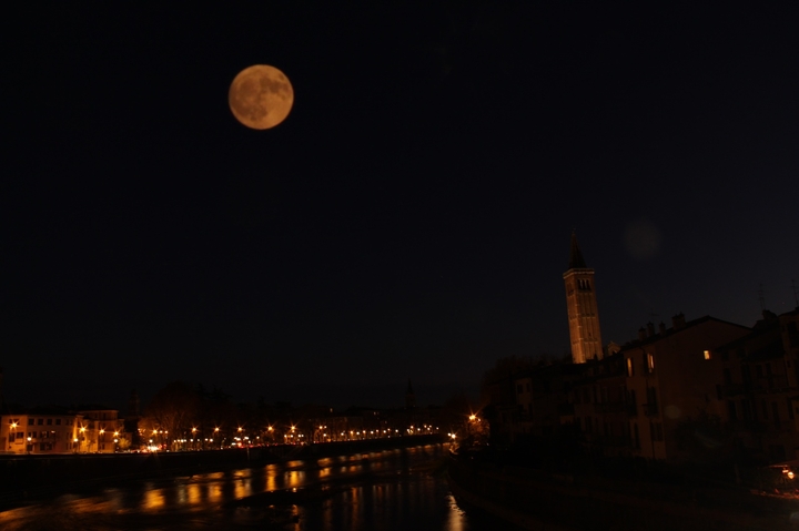 Verona by night