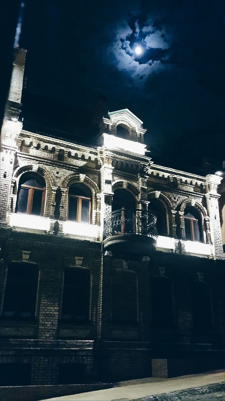 Night magic