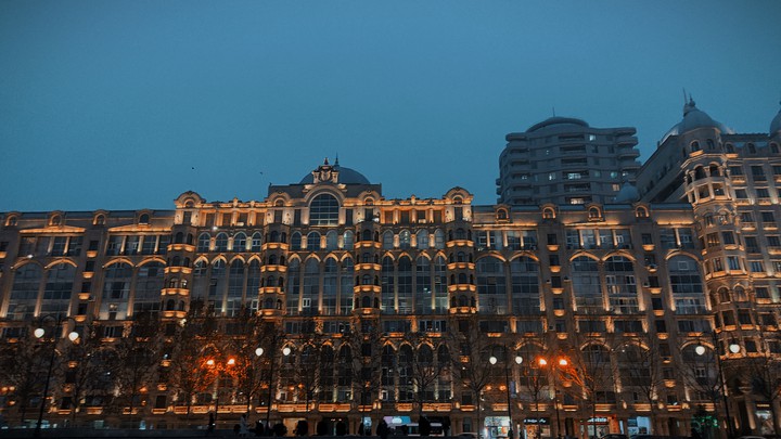 building in the evening❤️