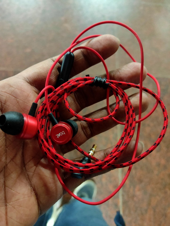 earphone