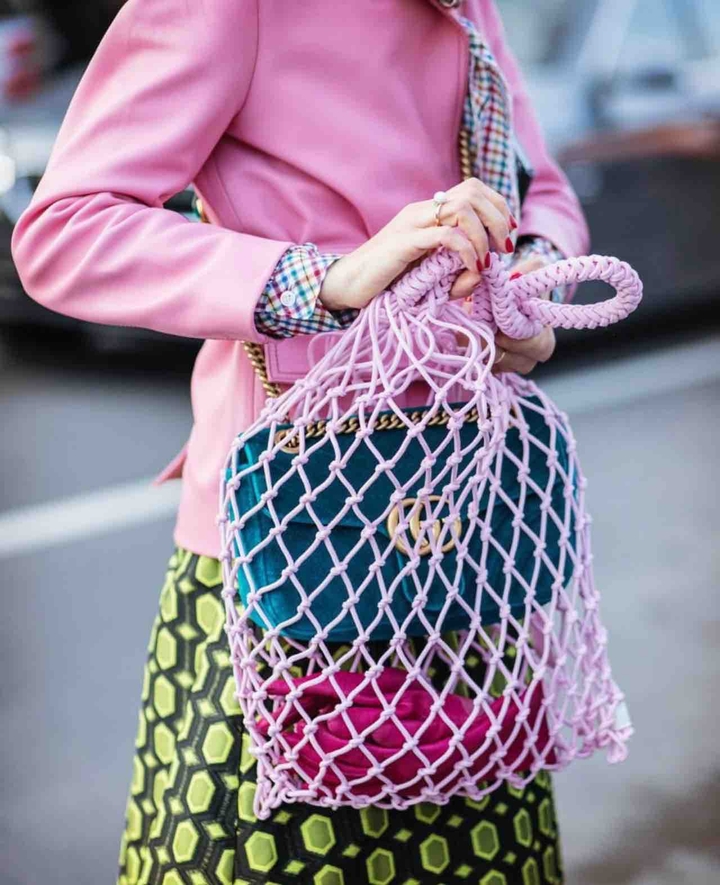 pink