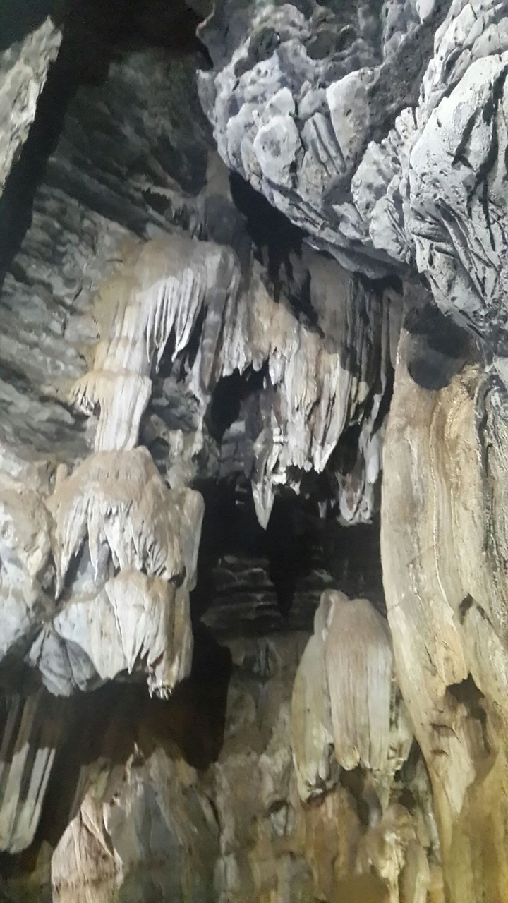 cave