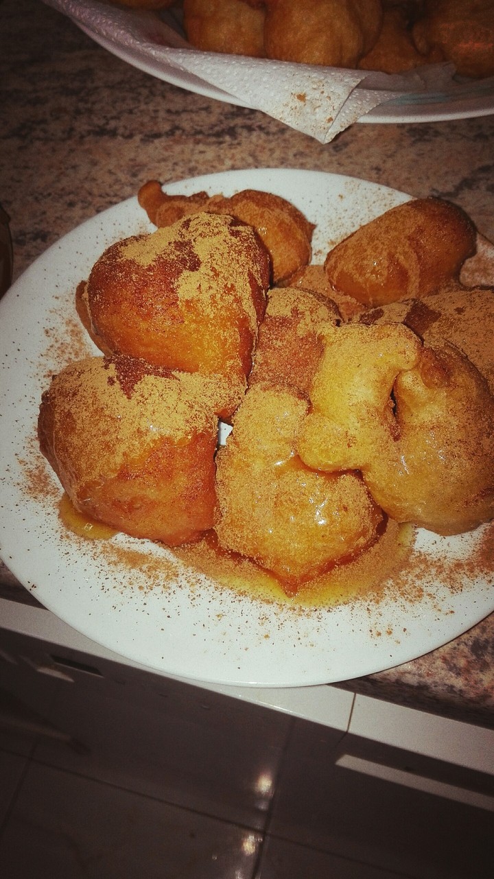 loukoumades with honey by eleftheria