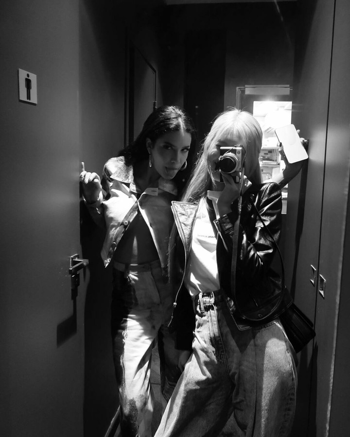 ROSE AND HALSEY (SÓ IMAGINO A CARA DA LISA MANO)