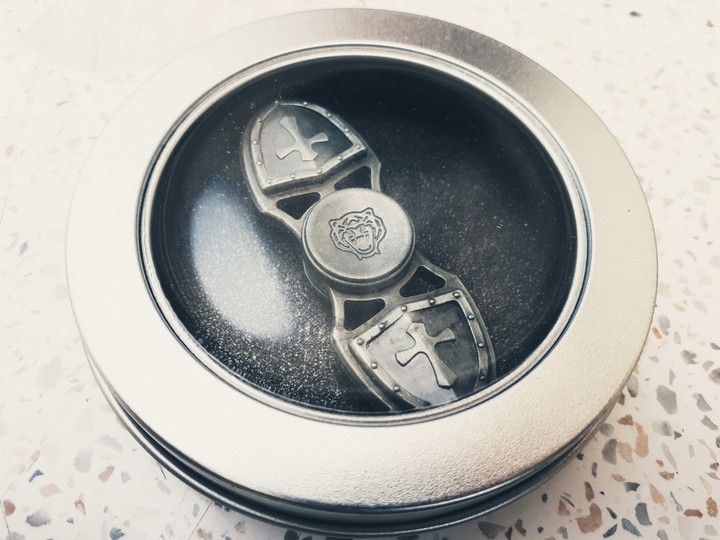 Fidget Spinner in box