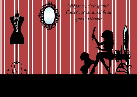 silhouette devant sa coiffeuse
