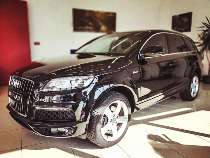 Q7