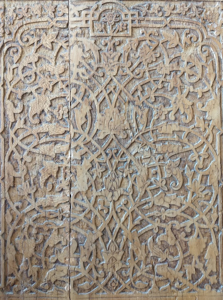 Резная ручная работа