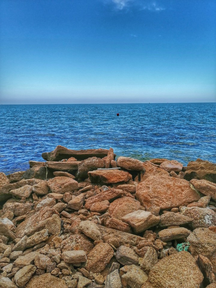 Море