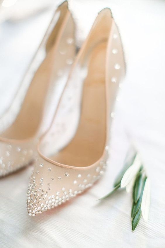 Shoe