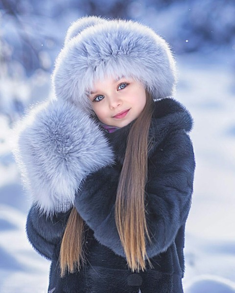 SWEET GIRL
