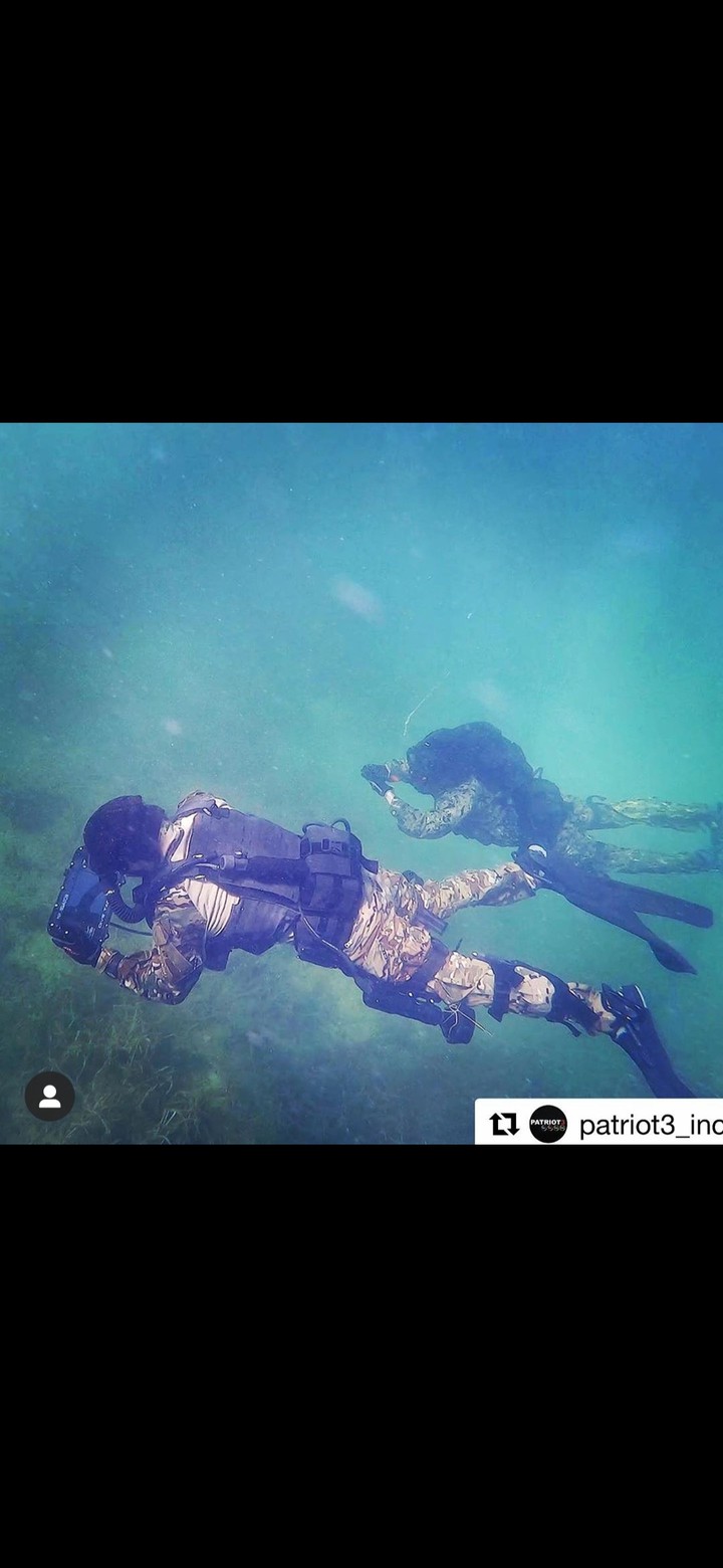 military diver