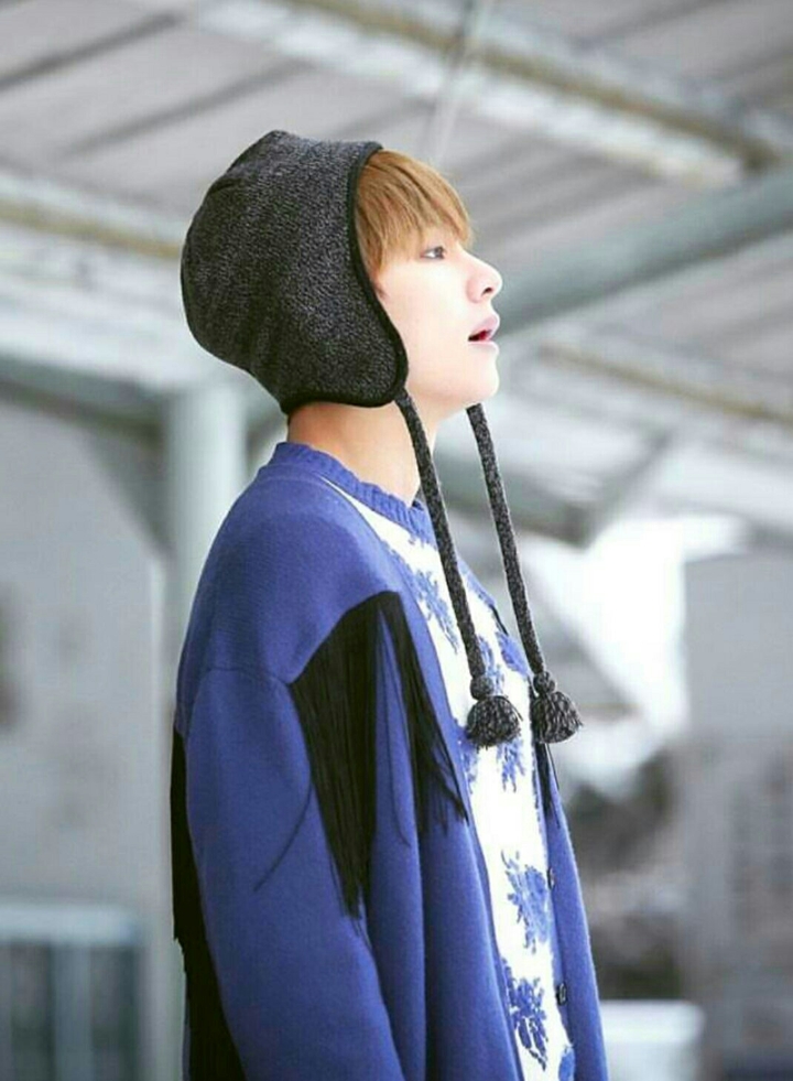 BTS V