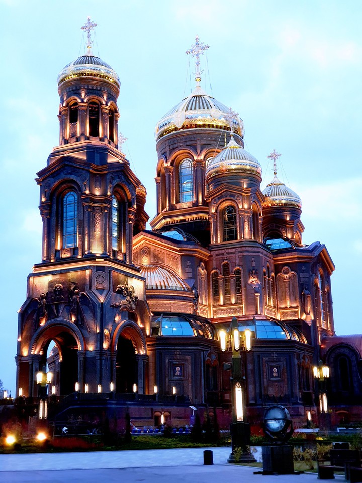Храм