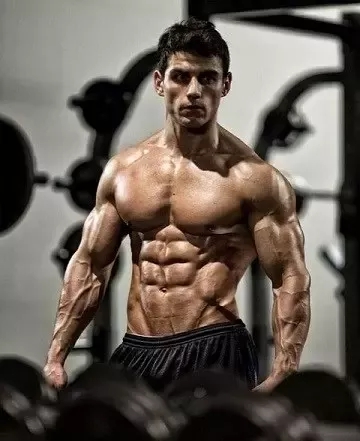 BODYBUILDER