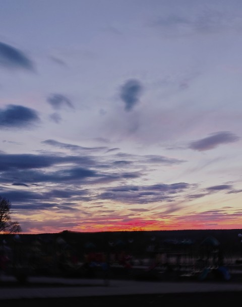 hình nền sky, april