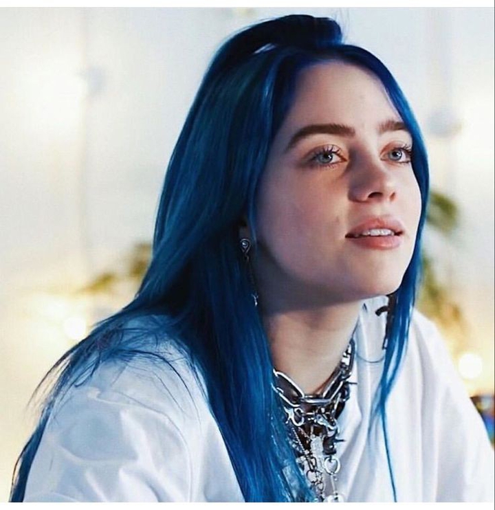 blue hair ??